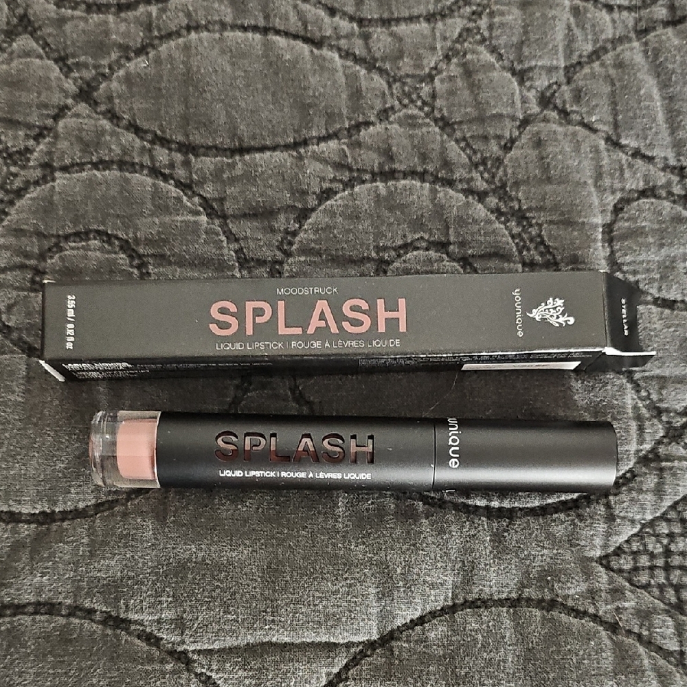 Younique Pink Lipstick Vibrant Long-lasting Color
